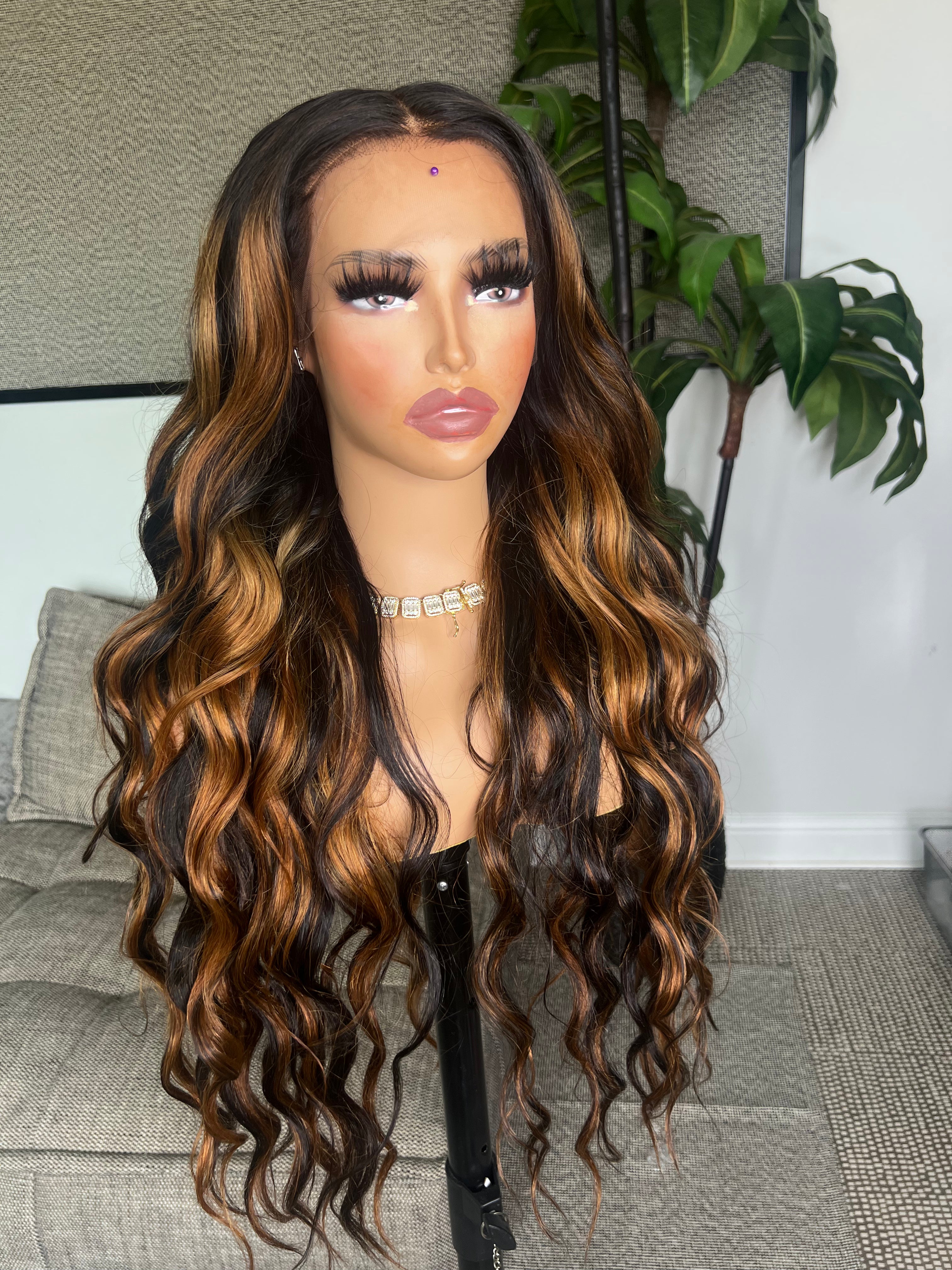 HONEY  HIGHLIGHTS 28 INCHES